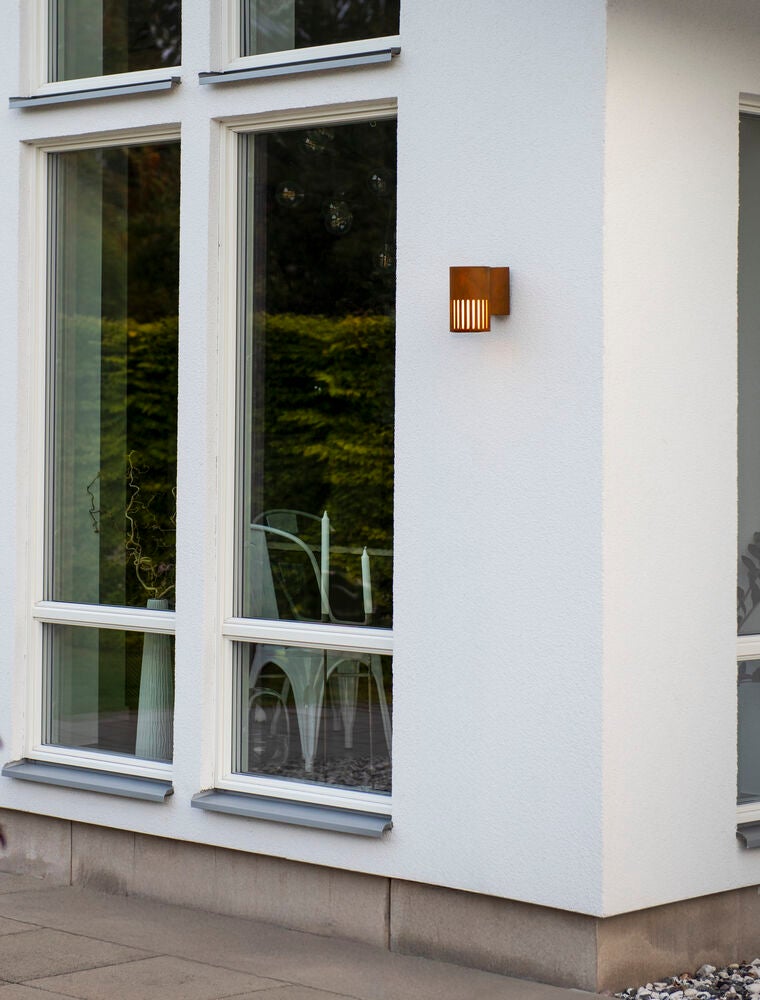 Pistoia vägglykta E27 Rost