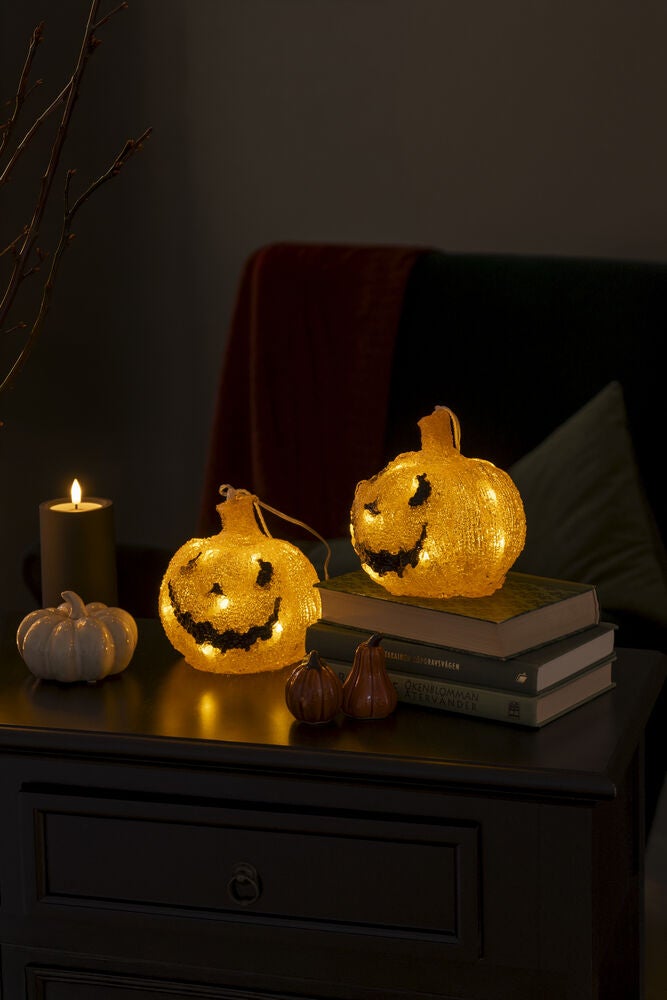 Acrylic pumpkin set B/O