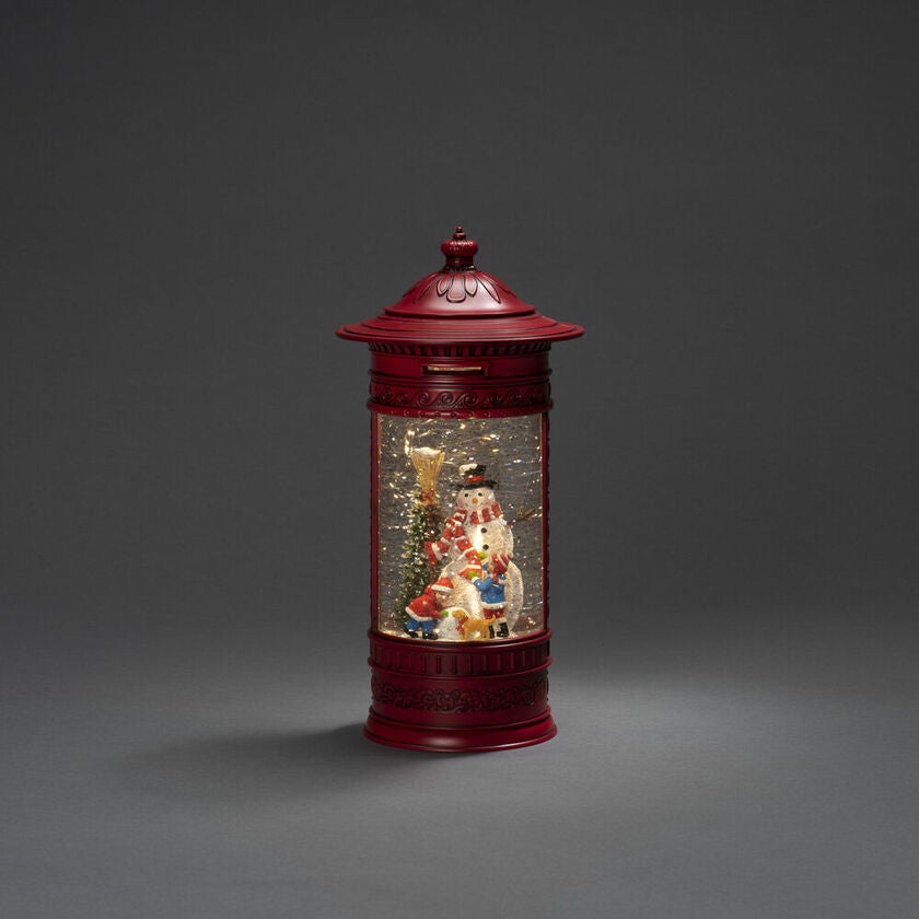 Vattenfylld lykta brevlåda