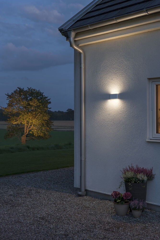 Chieri vägglykta 2x6W LED