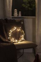 Krans 32 varmvita LED