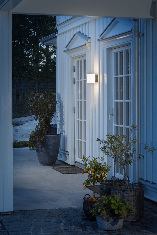 Foggia vägglykta HP LED