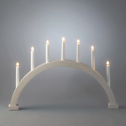 Ljusstake vitbetsad bågformade