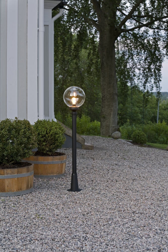 Orion Short Pole, White glass