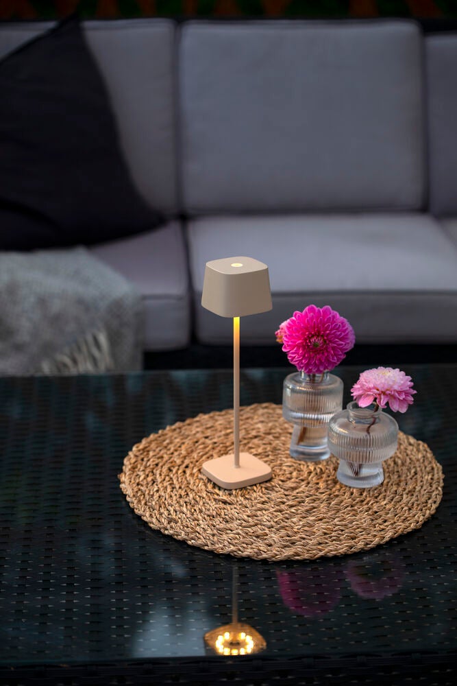 Capri mini bordslampa vit USB