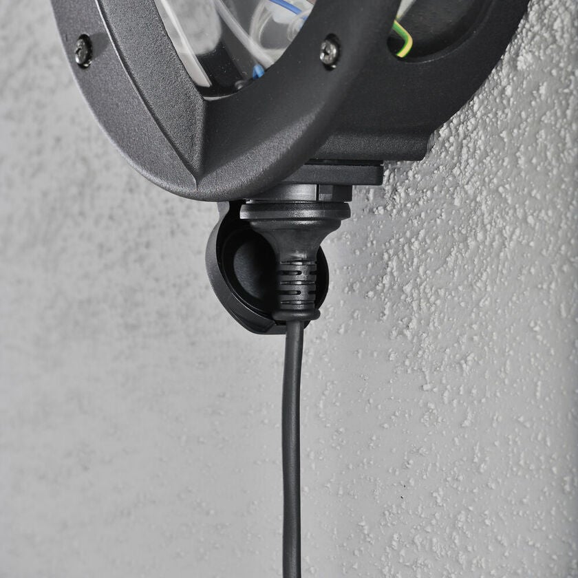 Oden väggl E27 svart eluttag