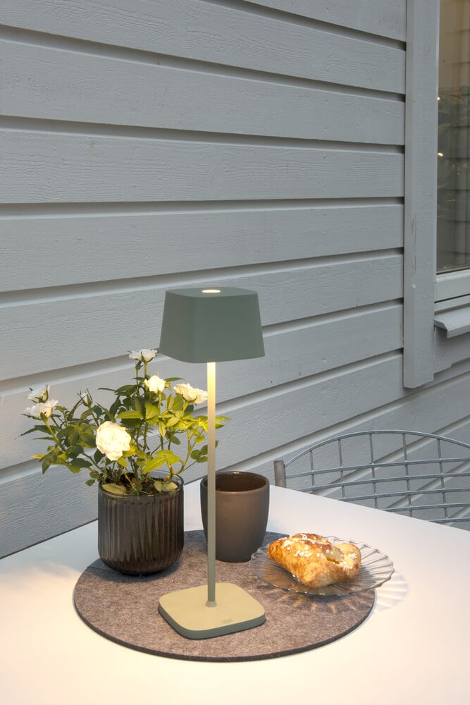 Capri table lamp USB teracotta