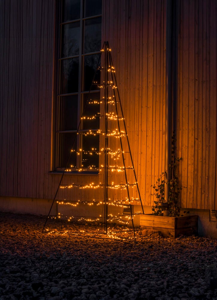 LED Metall Pyramide, 651 bern.