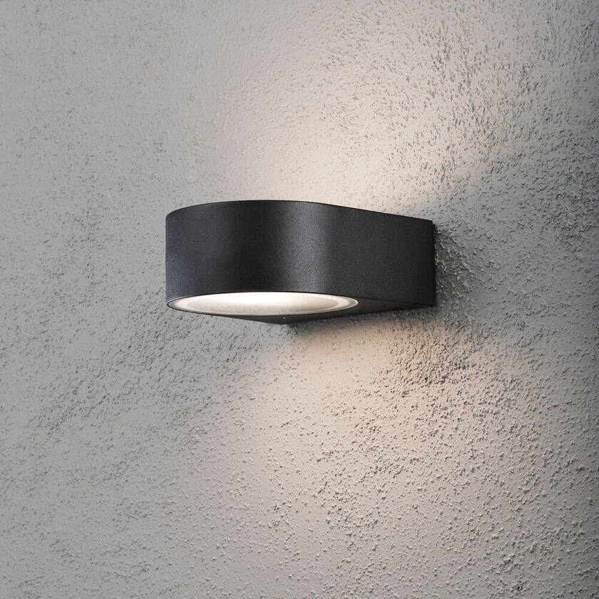Teramo Wall Light Black