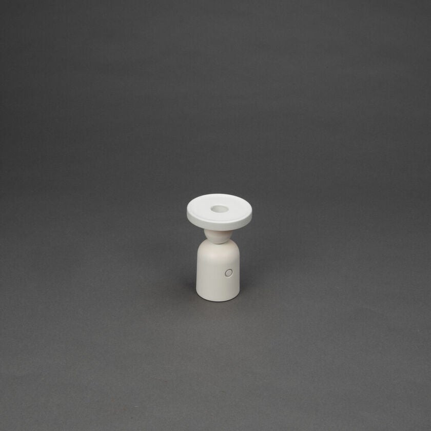 Nantes bordslampa USB Vit