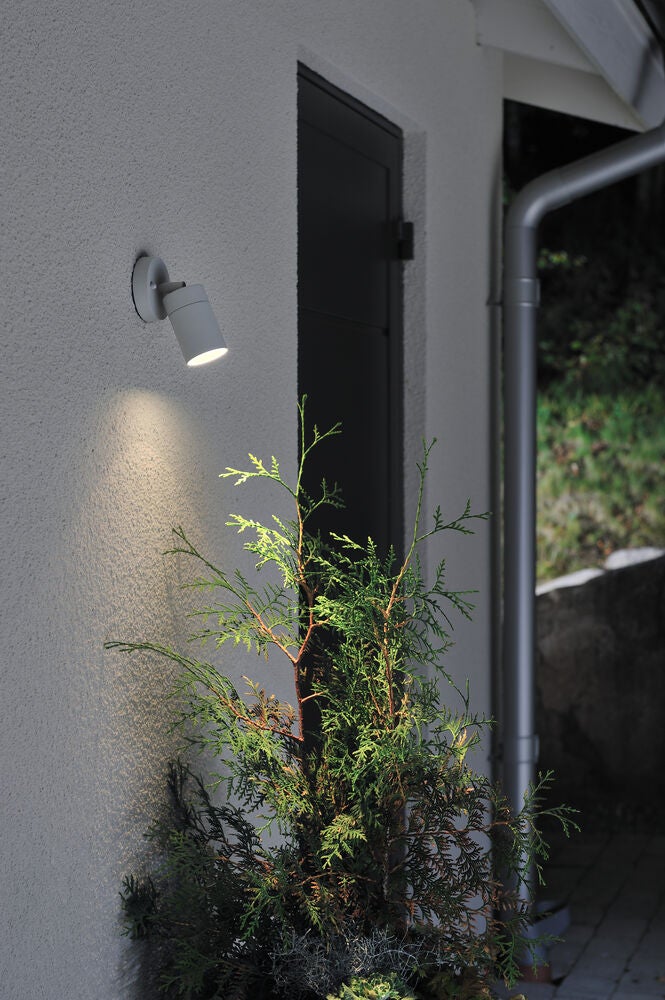 Modena vägglykta GU10