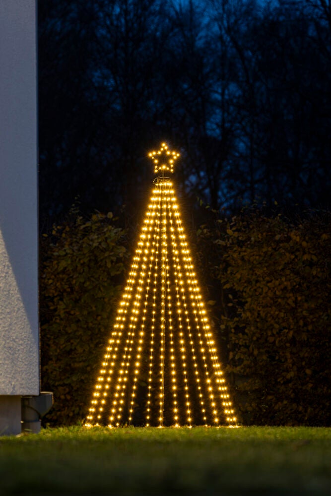 LED Tannenbaum mit Stern, kege