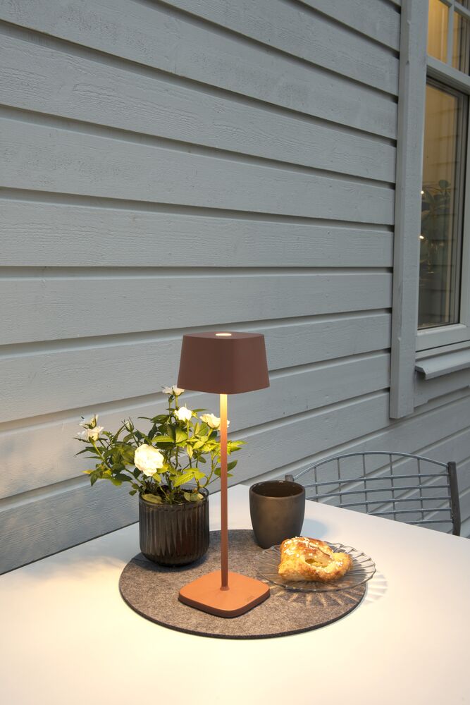 Capri table lamp USB teracotta