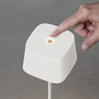 Capri table lamp usb white