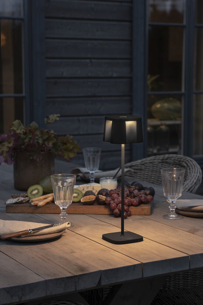 Nice bordslampa svart USB