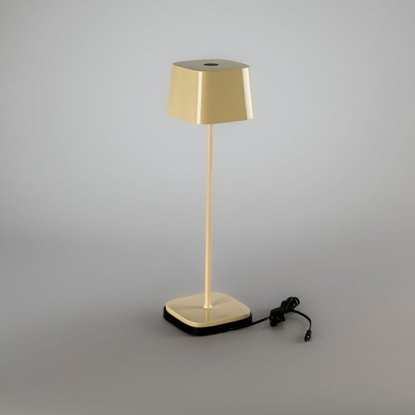 Capri bordslampa gräddvit USB