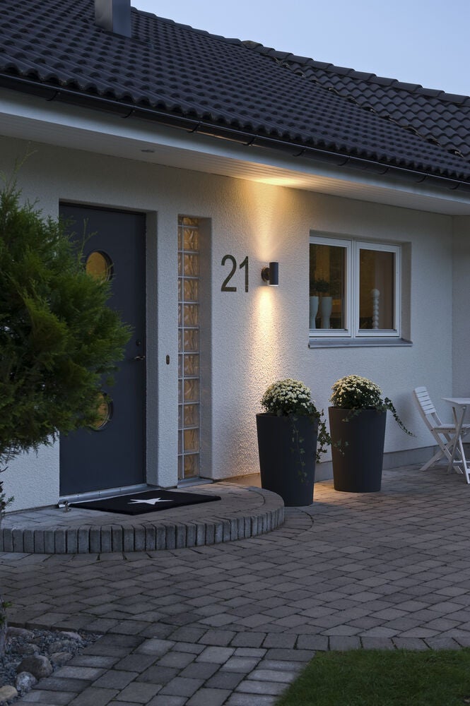 Modena vägglykta upp/ned GU10