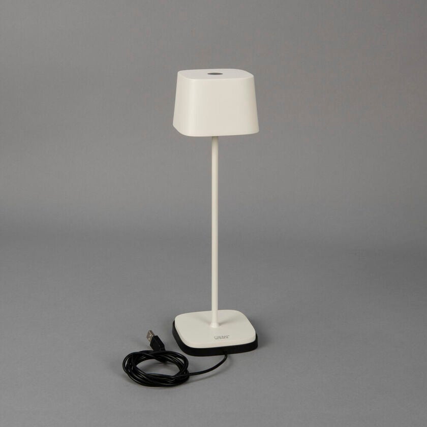 Capri table lamp usb white