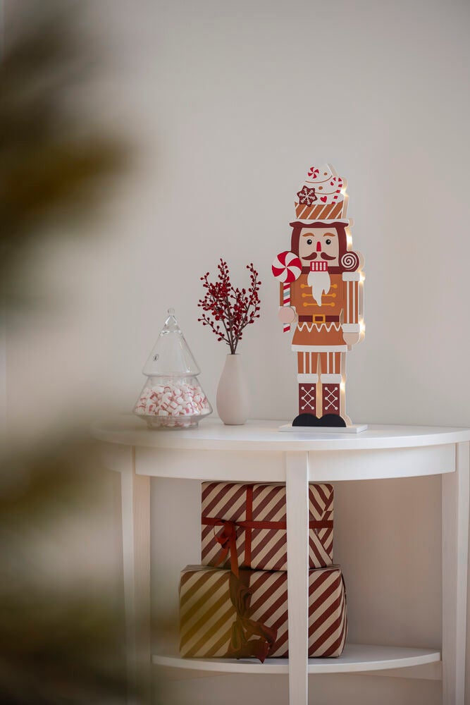 Nötknäppare brun LED batteri