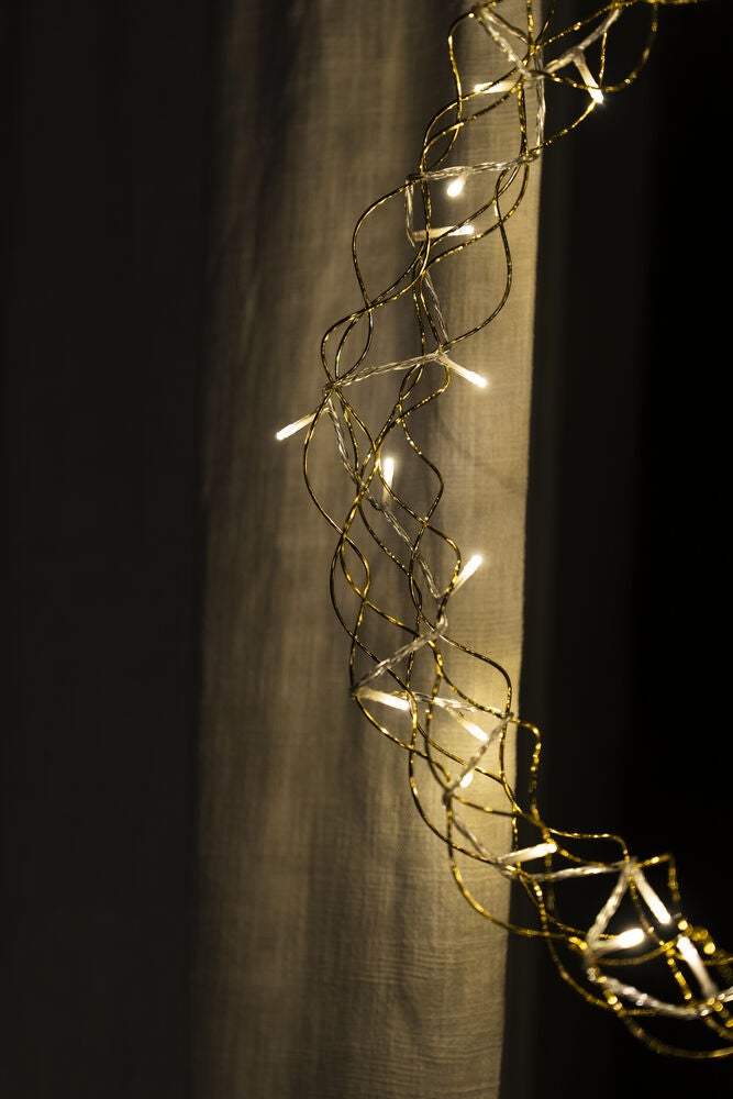 Metal Wreath Silver Col. LED