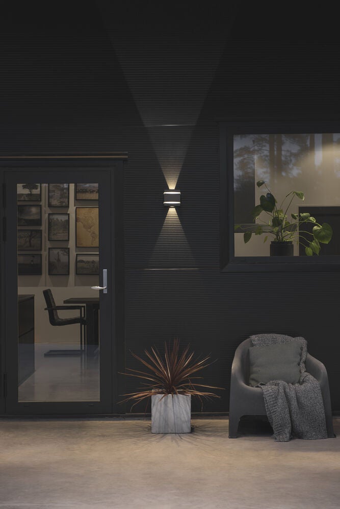 Cremona vägglykta LED m.grå