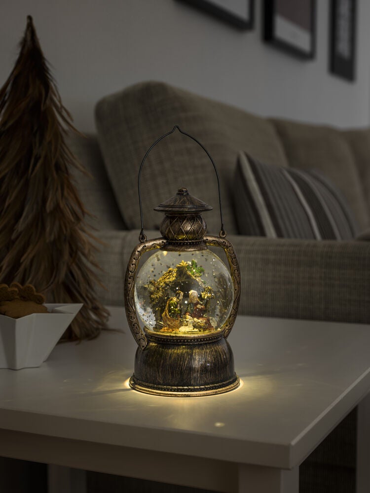 Water Lantern Nativity LED