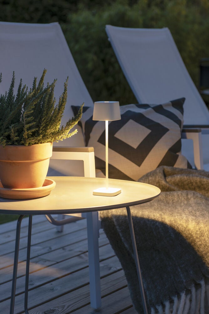 Capri mini bordslampa vit USB