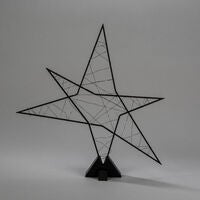 Schwarzer Stern mit Fuß