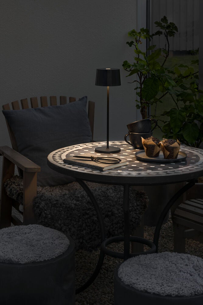 Positano bordslampa vit USB 