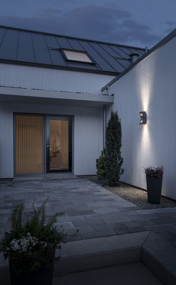 Potenza Wall Lamp, White, LED