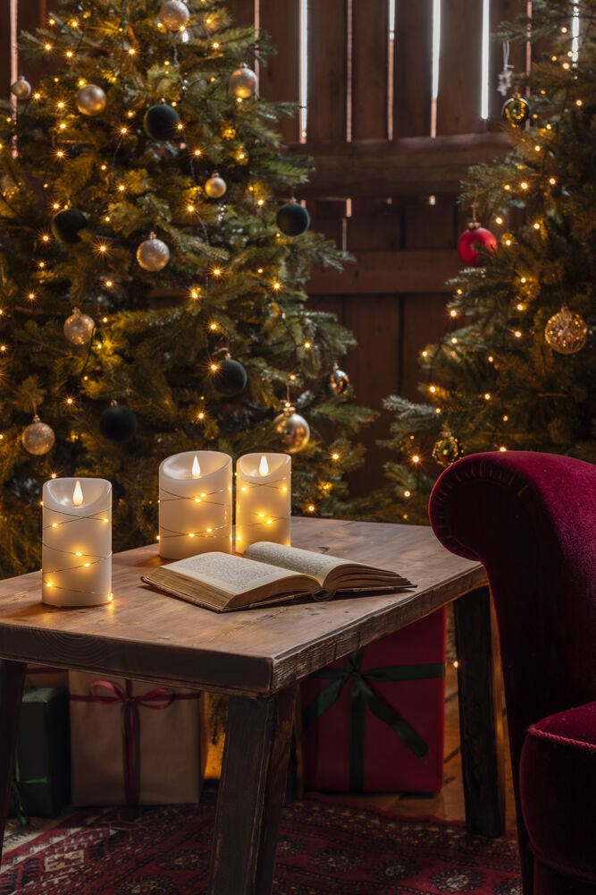 Vaxljus 7,5x13,5cm LED gr.vitt