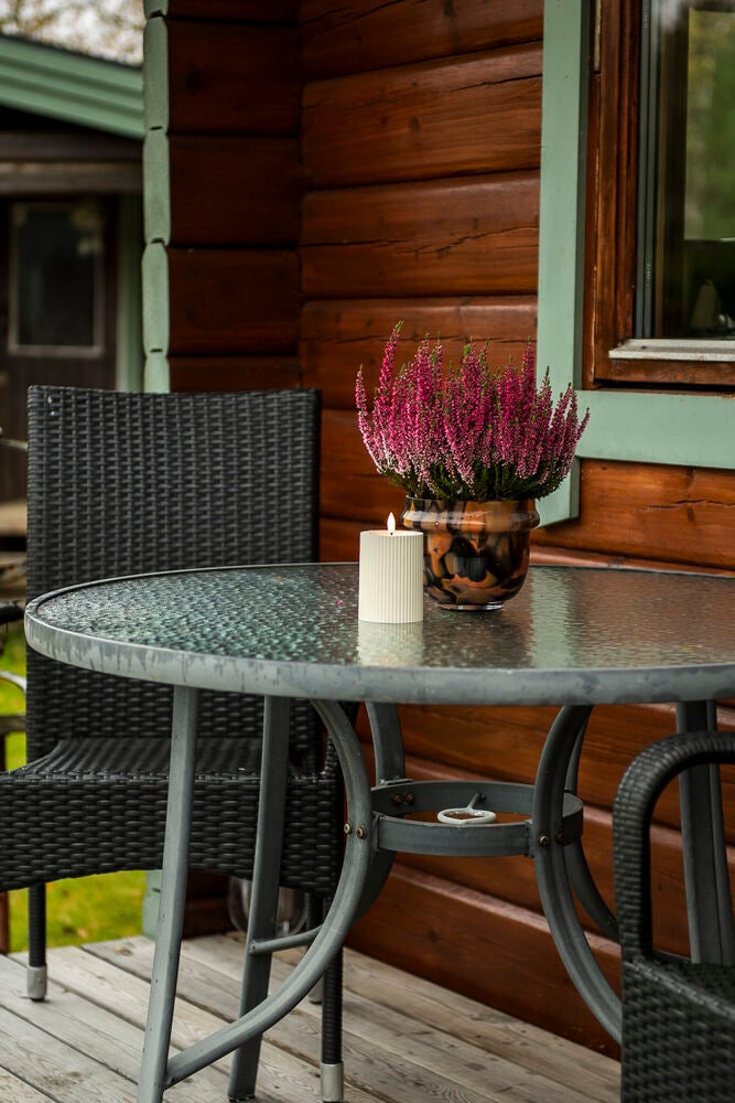 B/O Plastic LED candle outd.