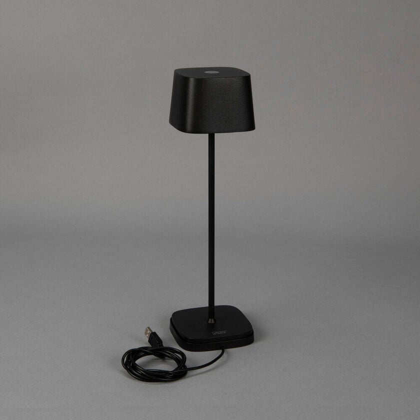 Capri table lamp usb black