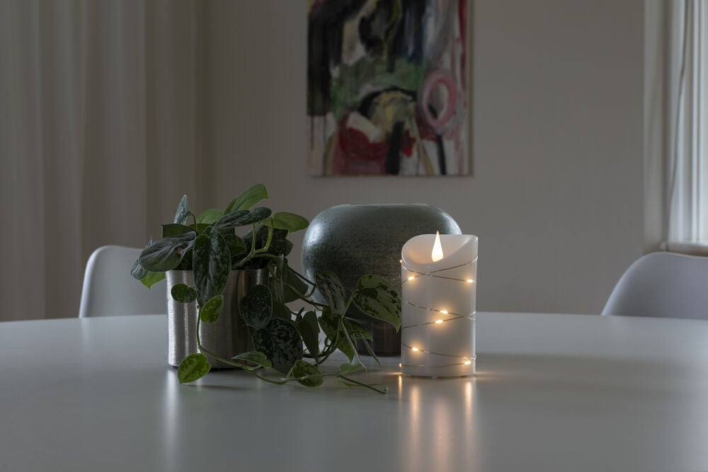 Vaxljus 7,5x13,5cm LED gr.vitt