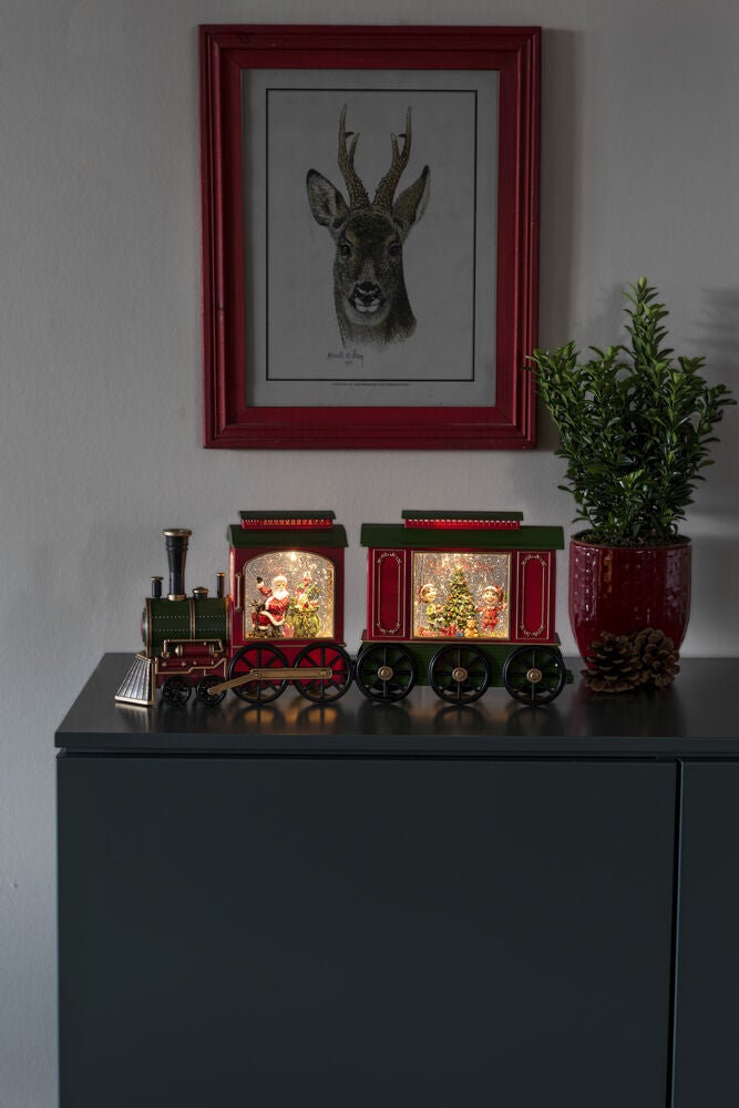 B/O Vattenfyllt tåg&tomte LED