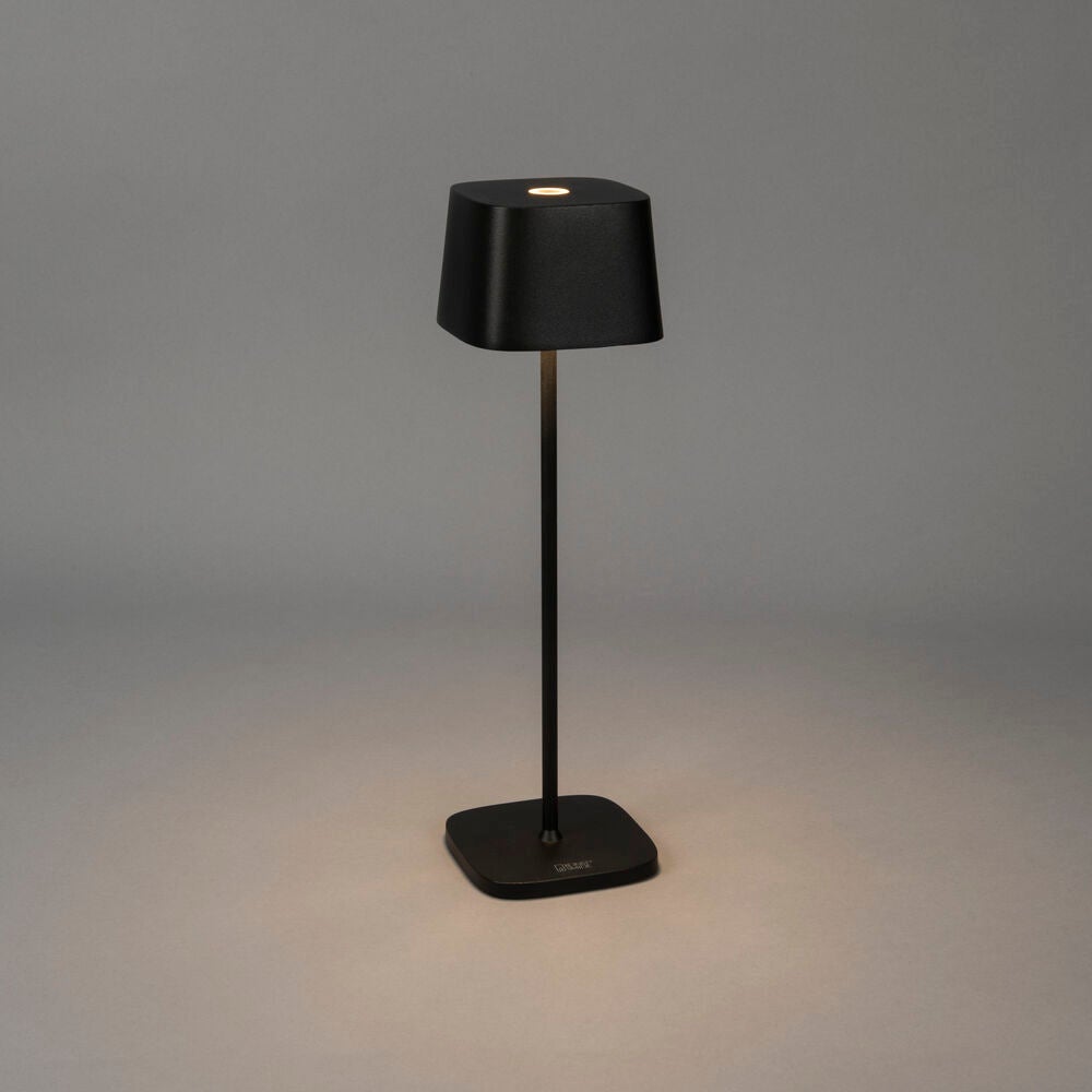 Capri table lamp usb black
