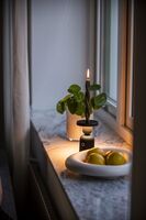 Nantes bordslampa USB Vit