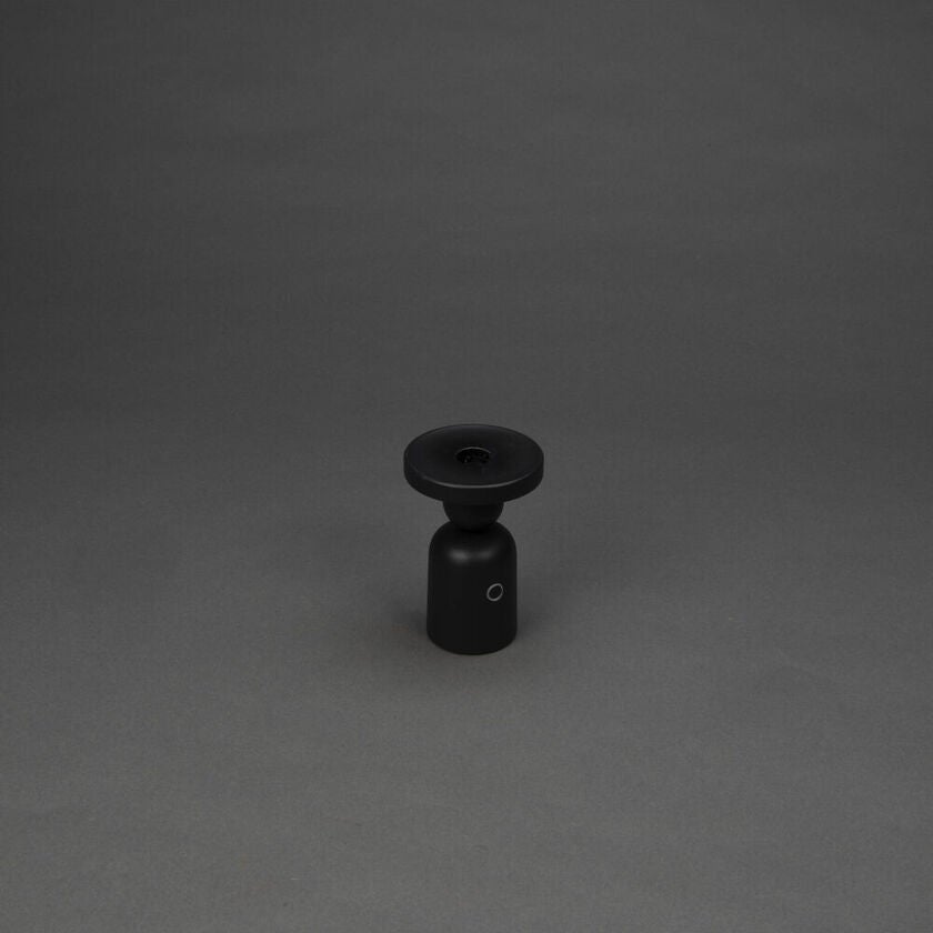 Nantes bordslampa USB Svart