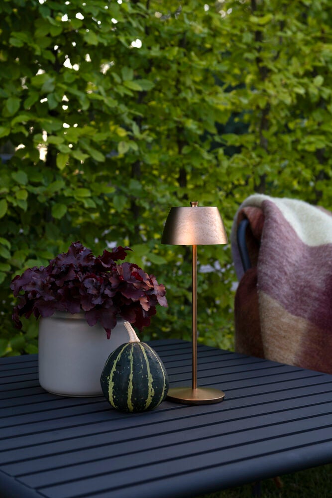 Èze bordslampa Matt Koppar USB