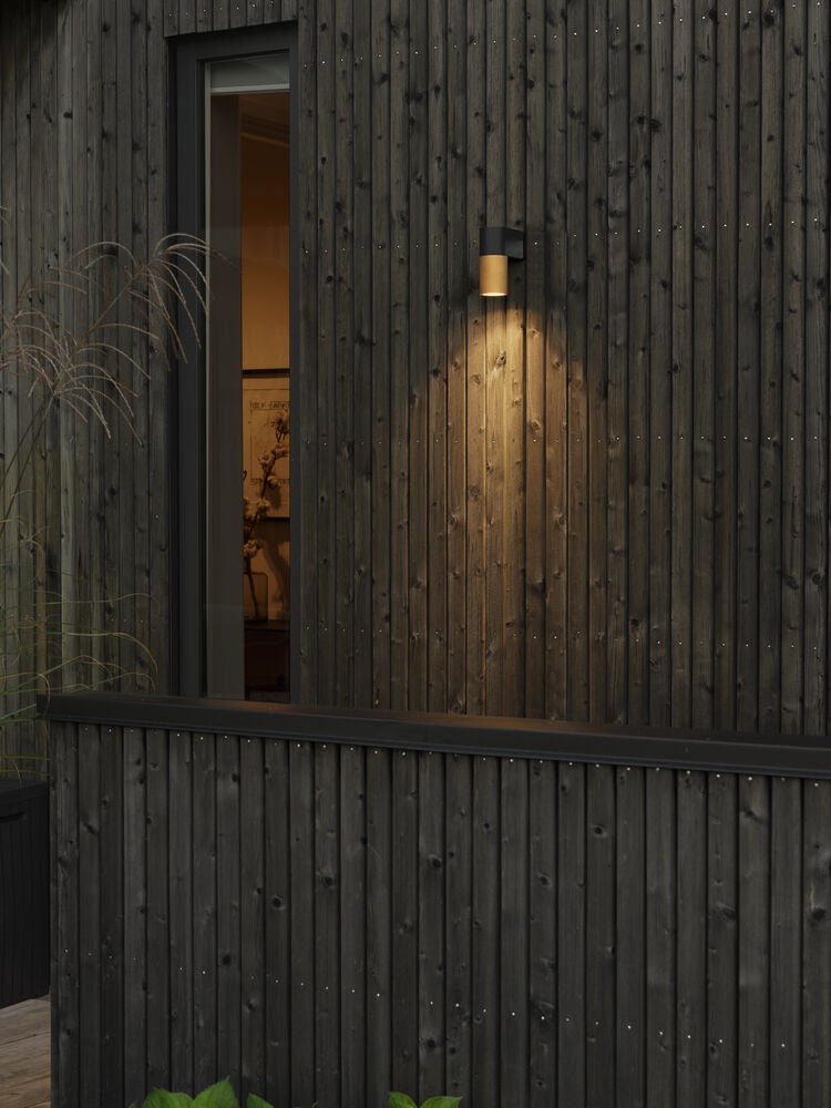 Temi vägg ner GU10 svart