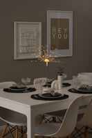 Stående metalldekoration svart