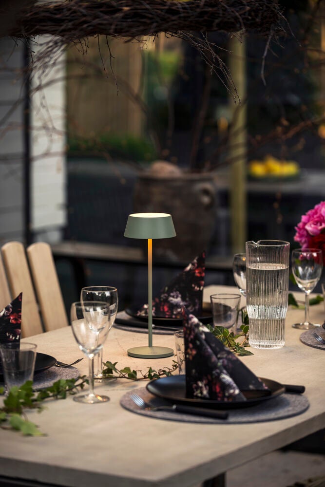 Menton bordslampa Sand USB