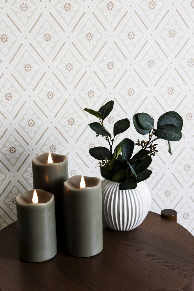 Vaxljus 7,5x14,5cm LED beige