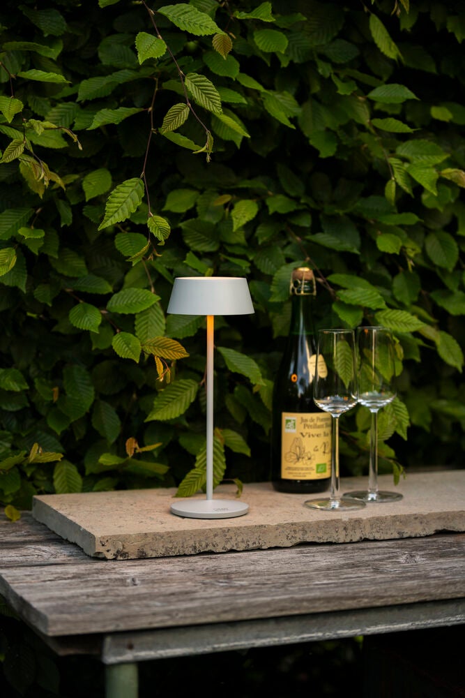 Menton bordslampa Sand USB