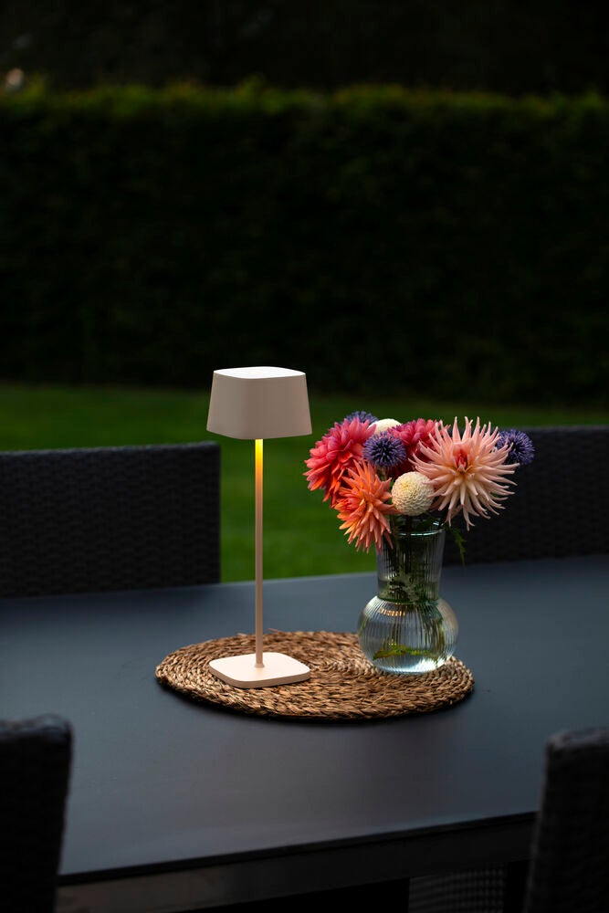 Capri table lamp USB teracotta