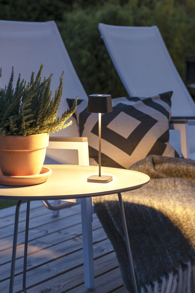 Capri mini bordslampa vit USB