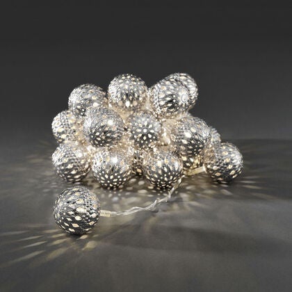 Slinga 24 metallbollar LED