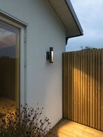 Udine vägglykta vit LED