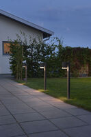 Modena trädgårdsstolpe vit